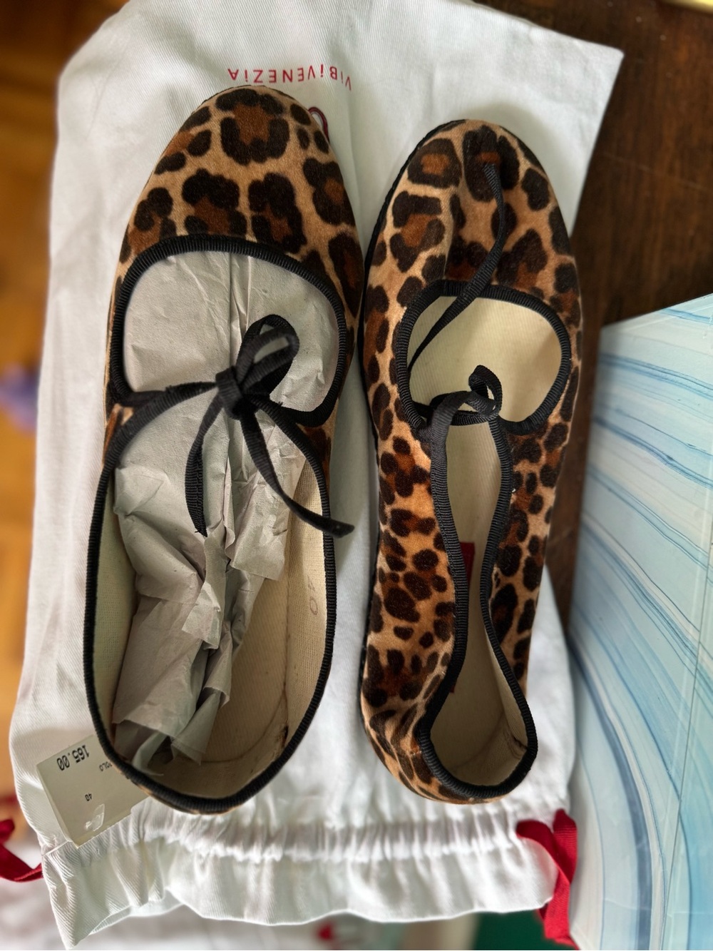 VIBI VENEZIA Women's Brigitte Velvet Flat EU 40 - Picture 5 of 7